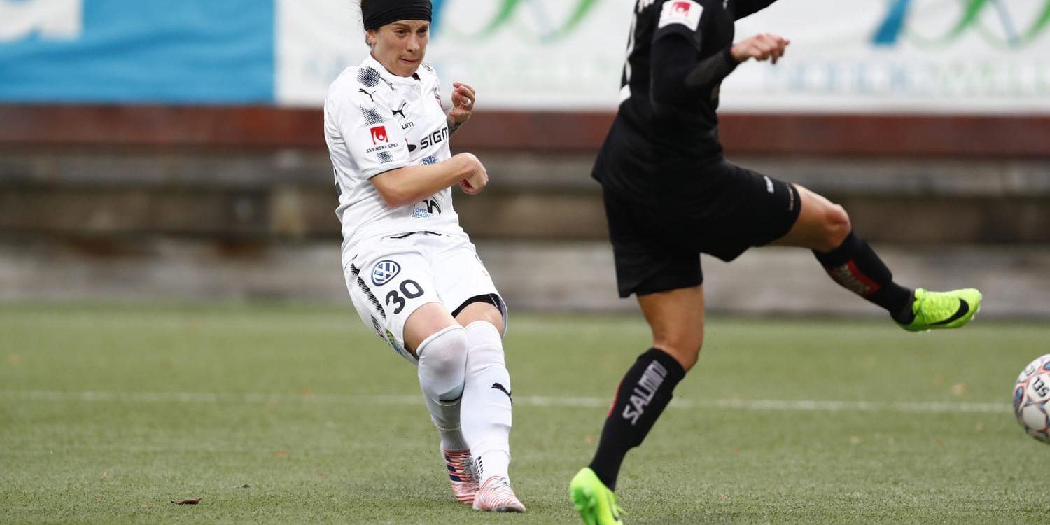 Ella Masar gör Rosengårds mål i 1–1-matchen mot Göteborg.