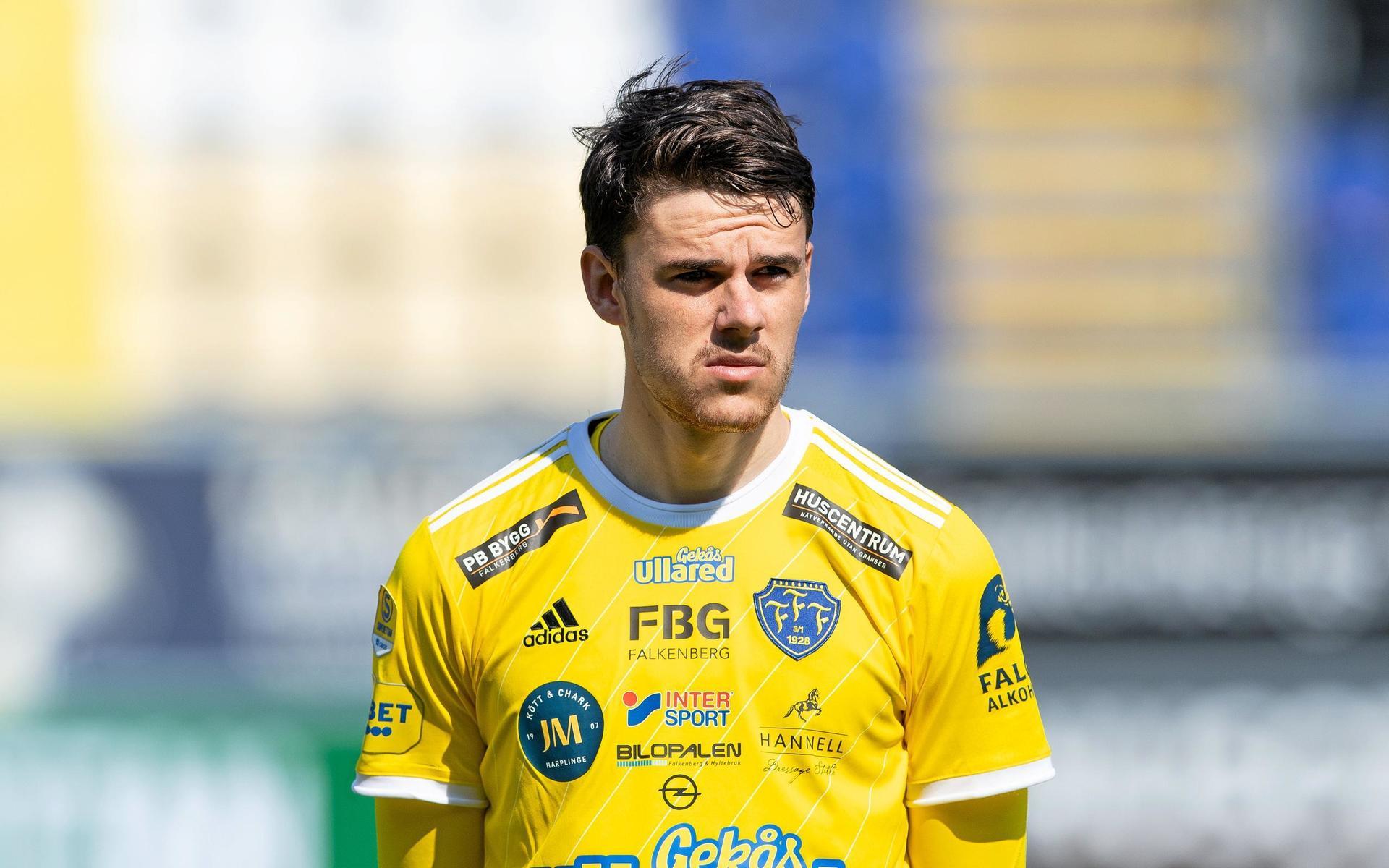 MFF-lånet Samuel Adrian är avstängd efter att mittfältaren fått sin tredje varning för säsongen mot Landskrona.