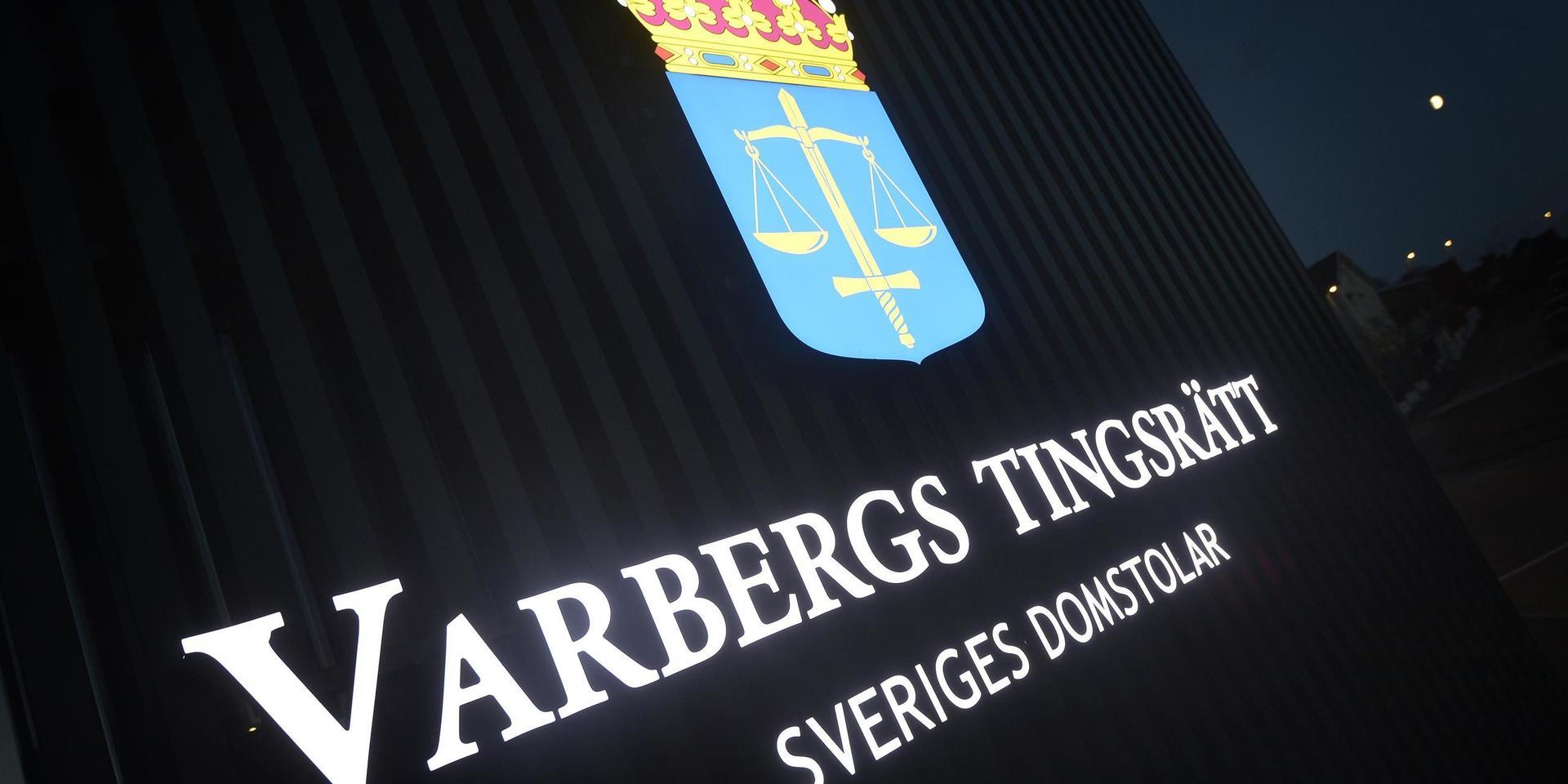 Varbergs tingsrätt dömer en man för försök till rån, övergrepp i rättssak och ringa narkotikabrott.