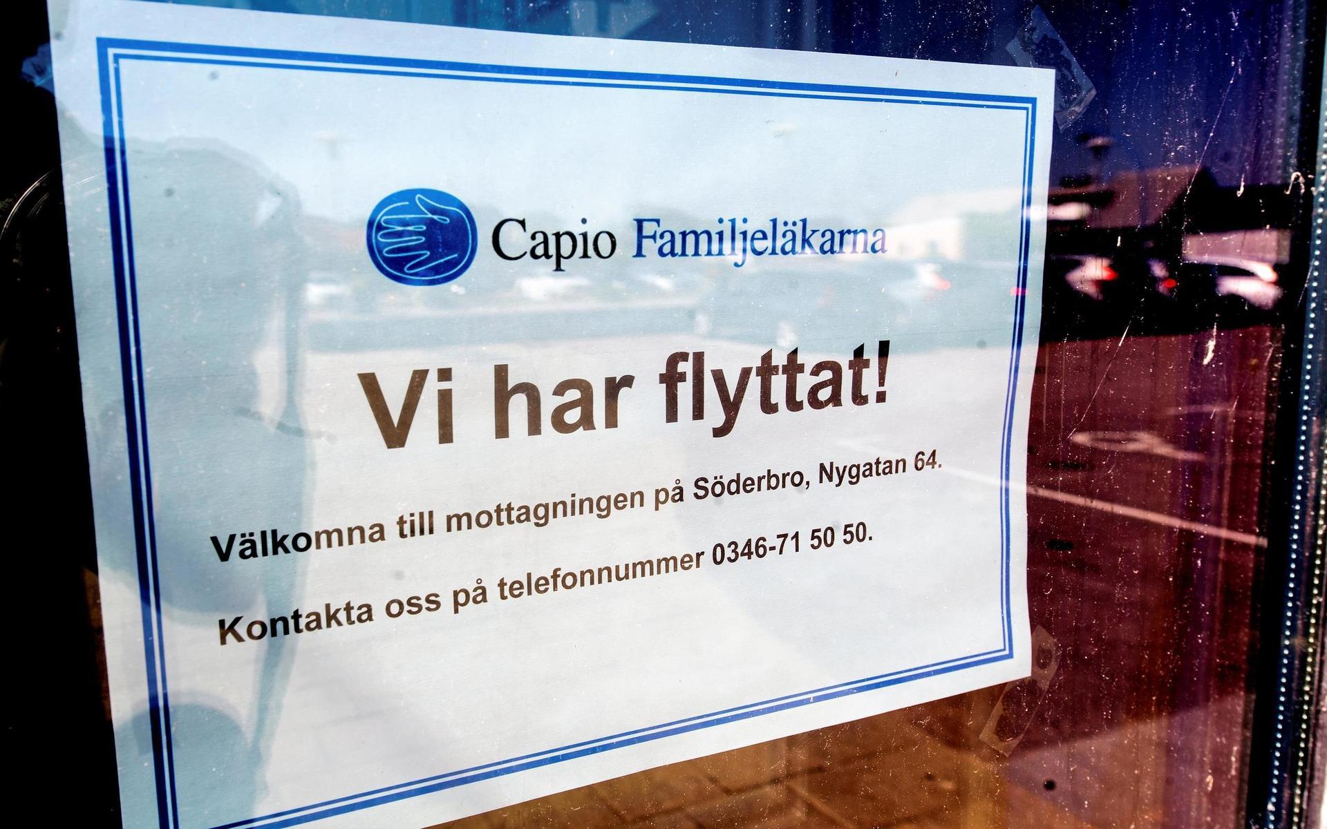Capio Familjeläkarna har stängt igen sin mottagning på Skrea strand, vilket lämnar den stora och strandnära lokalen tom