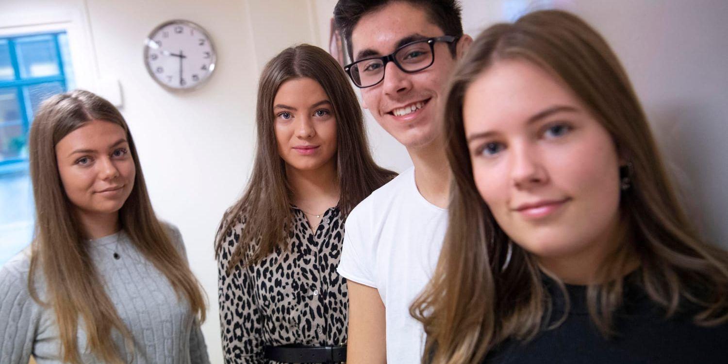 Den elev på Rönnowska skolan i Helsingborg som inte låter sig drogtestas riskerar att gå miste om sin praktikperiod. – För oss som tycker att det är bra är drogtesterna inget vi tänker så mycket på, säger Sofia Axelsson, andra person från vänster i bild.