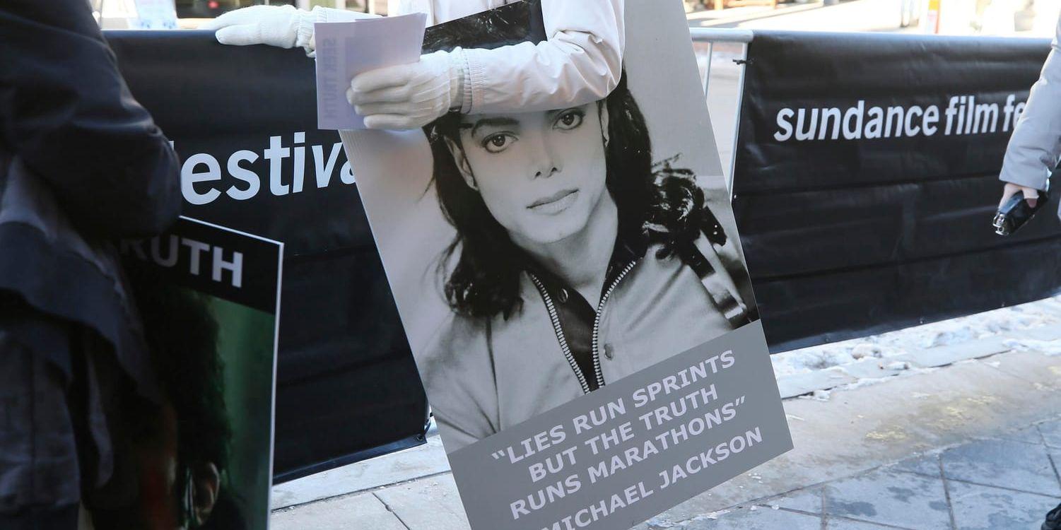 Michael Jackson-fans protesterade när dokumentären "Leaving Neverland" hade premiär under Sundancefestivalen tidigare i år. Arkivbild.