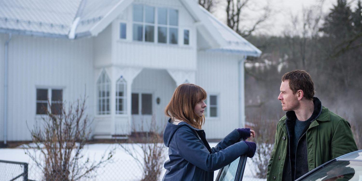 Svenska Rebecca Ferguson och irländske Michael Fassbender spelar huvudrollerna i Tomas Alfredsons "Snömannen", den första Harry Hole-filmatiseringen. Pressbild.