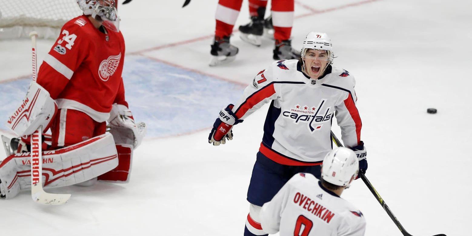 Washingtons Aleksander Ovetjkin avgjorde NHL-matchen mot Detroit i förlängningen.