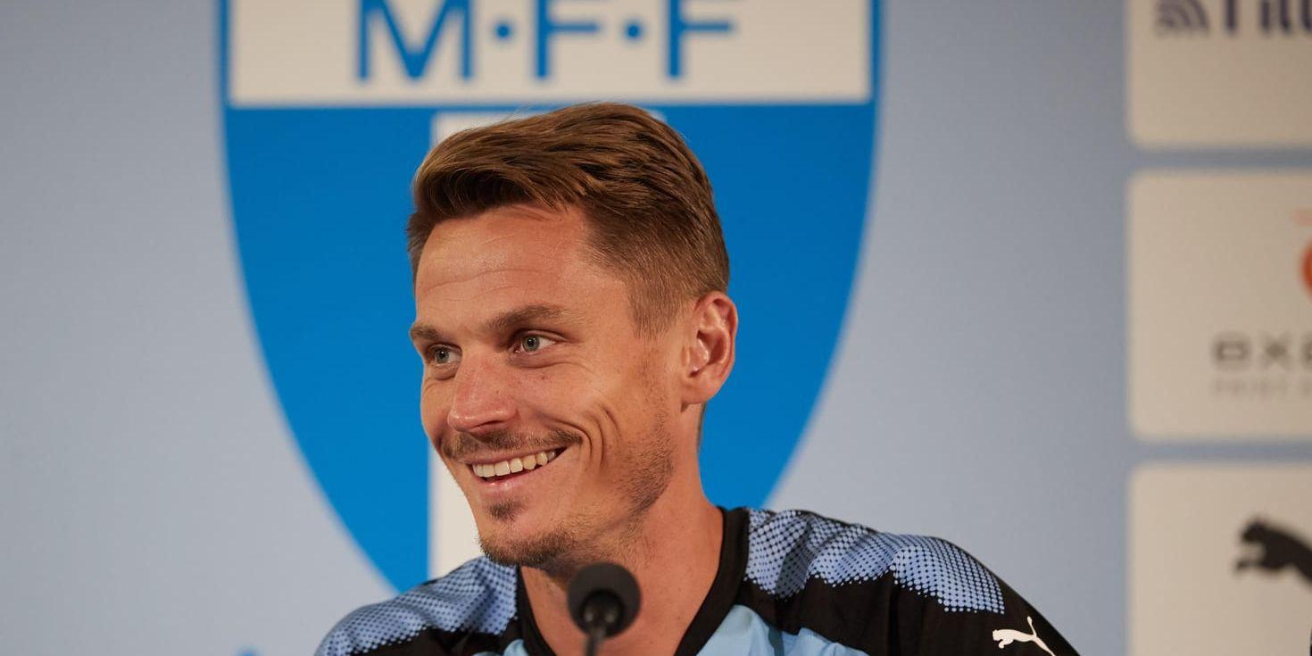 Malmö FF och lagkaptenen Markus Rosenberg danska Midtjylland i den sista kvalrundan till Europa League-gruppspelet. Arkivbild.