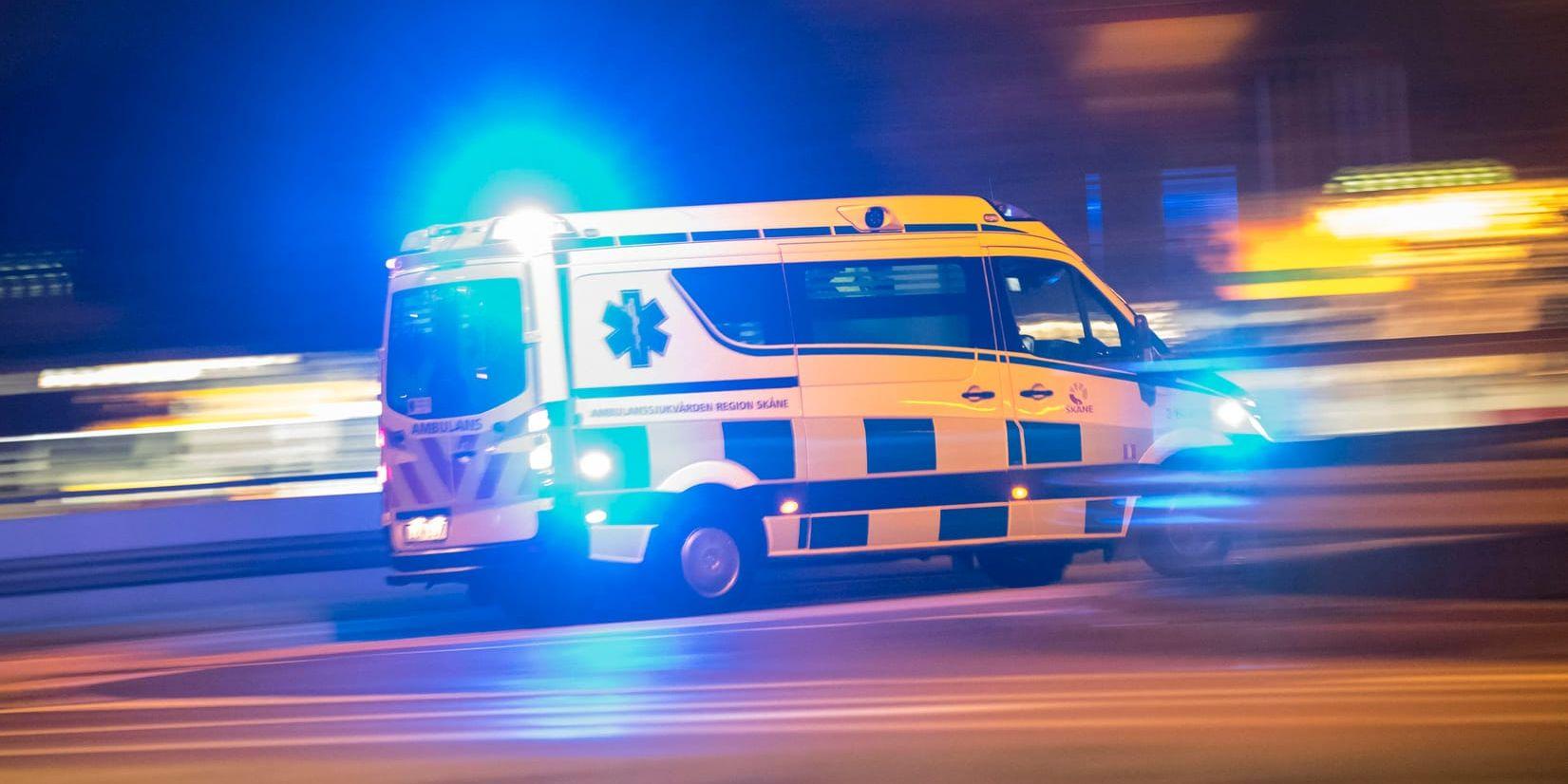 En ambulans krockade med en personbil i Hässleholm. Arkivbild.