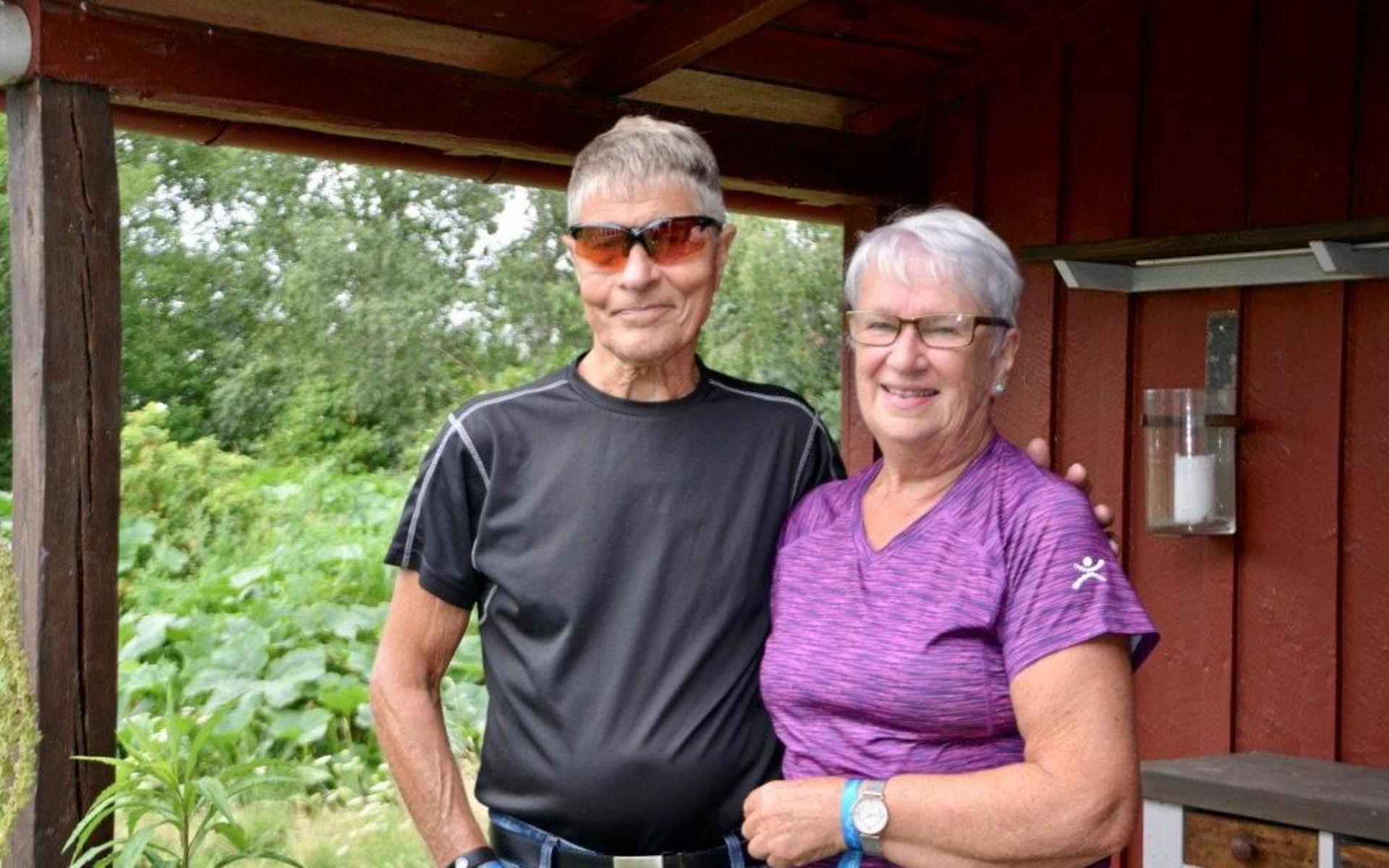 Gunnar Ferm och Irene Ny hade tagit sig från Ljungby och Lagan för att cykla runt i Falkenberg.