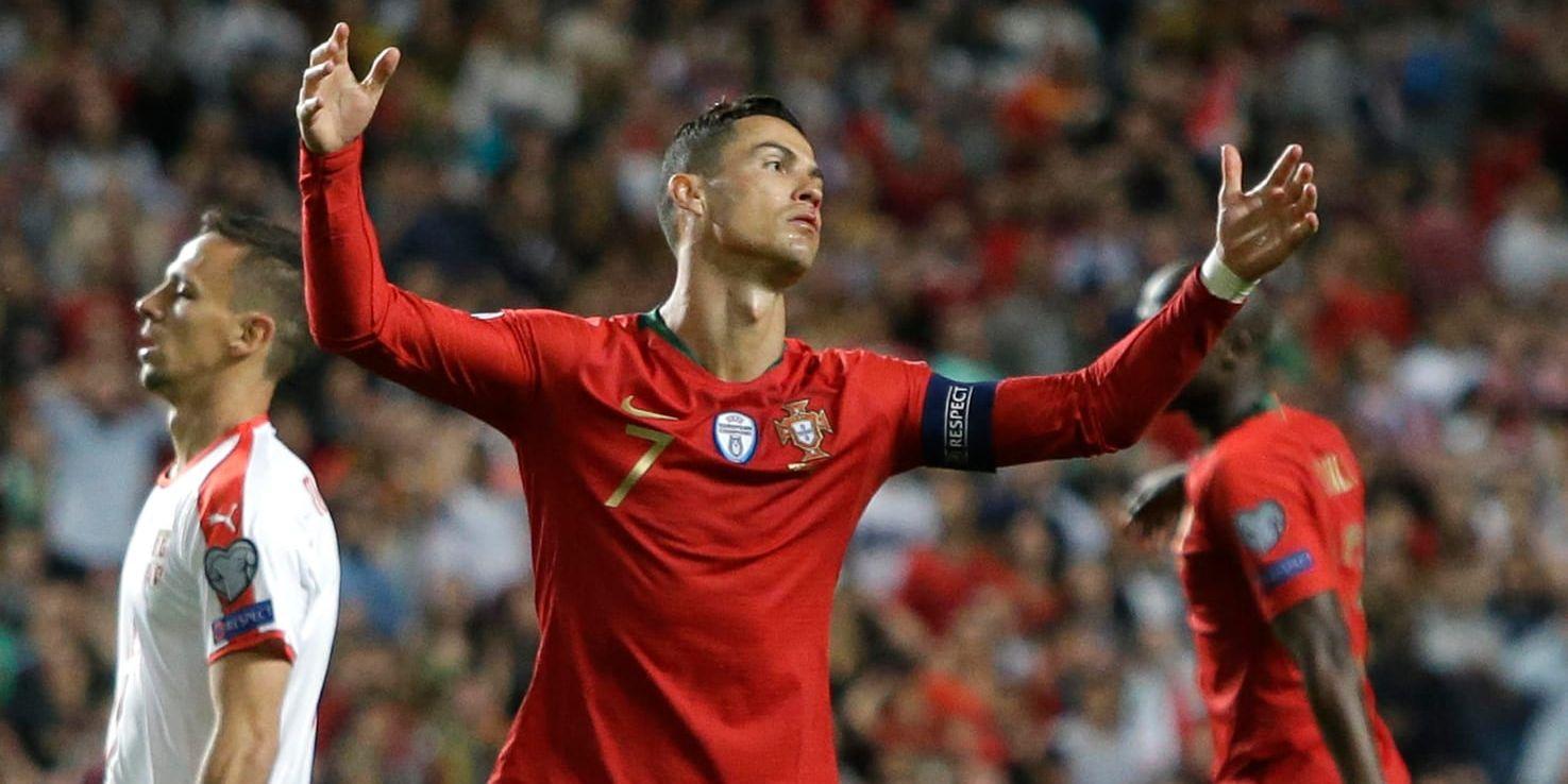 Cristiano Ronaldo fick en både kort och frustrerande comeback i landslaget.