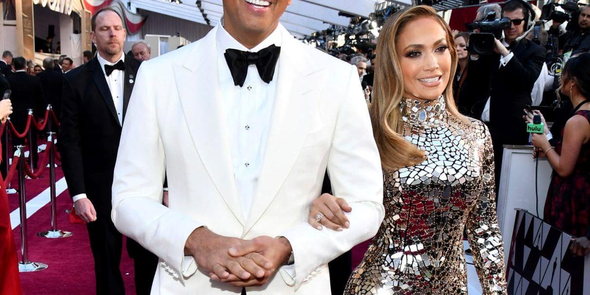 Alex Rodriguez och Jennifer Lopez vid årets Oscarsgala.