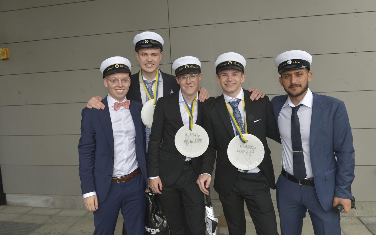 Arvid Berndtsson, Sebastian Bengtsson, Alexander Winblad, Marcus Johansson och Hussaun Taan på teknikprogrammet. 
