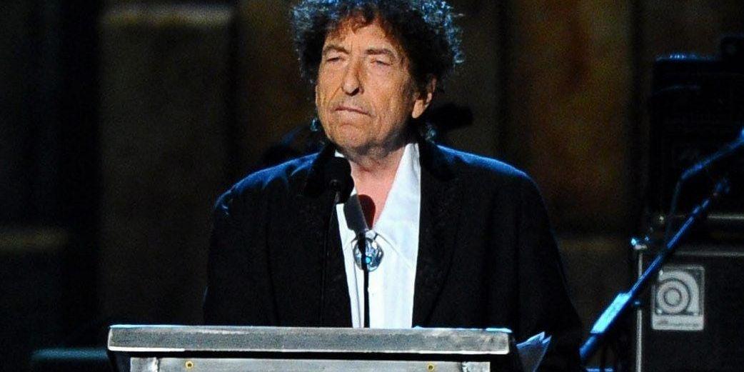 Hyllad. Bob Dylan har fått många andra utmärkelser än Nobelpriset, som exempelvis Musicares Person of the Year award 2015 (bilden).