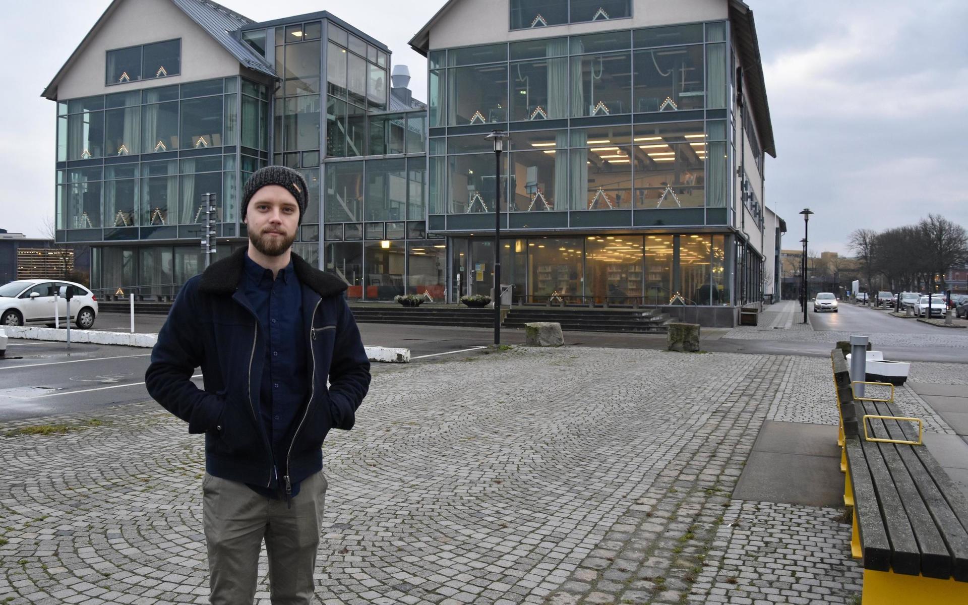 Hampus Apelqvist, studerar första året till komposittekniker på Campus Varberg.
