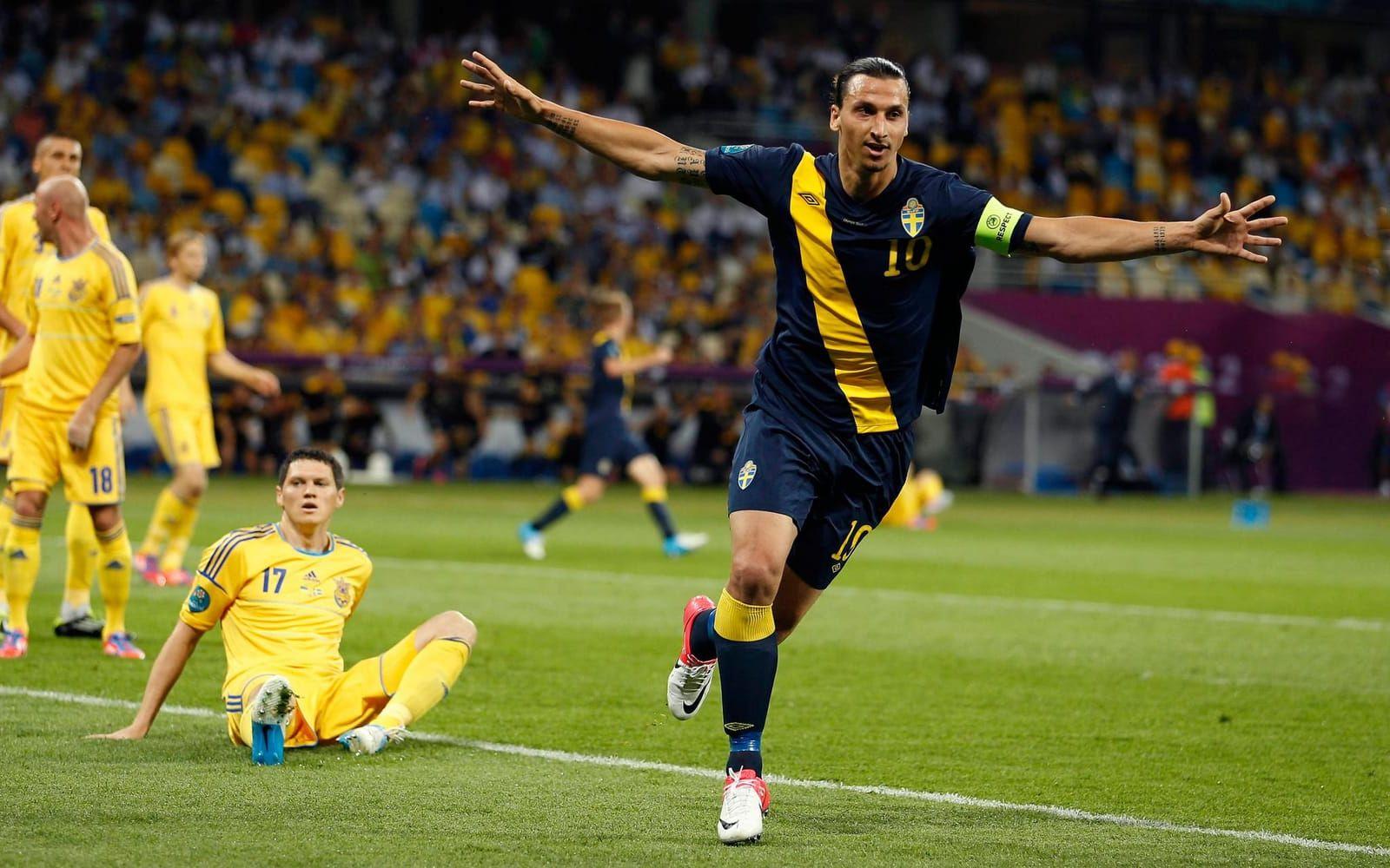 Ibrahimović gav Sverige ledningen mot värdnationen Ukraina i EM 2012, men det blev förlust 1–2. Foto: Bildbyrån