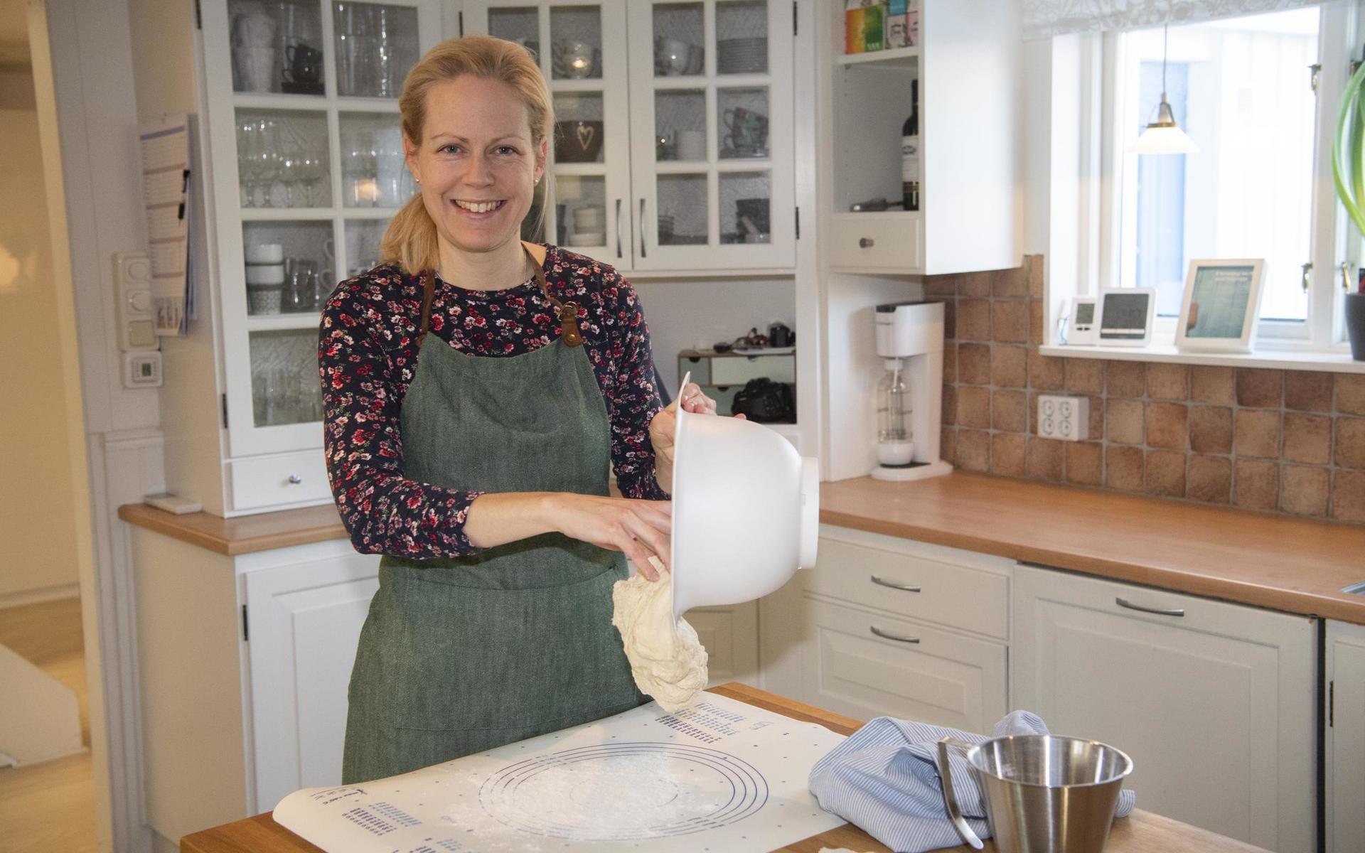 Marie Lind är bakskribent i Hallands Nyheter – den här veckan bjuder hon på bröd. 