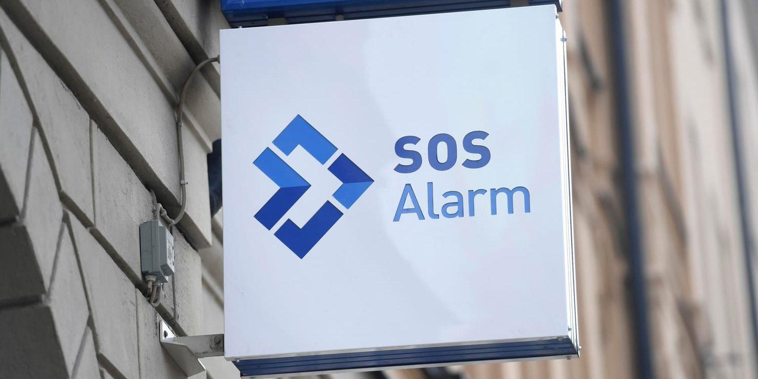 SOS Alarm skämtade på Instagram om att man lanserade ett nytt nödnummer, något som fick både ris och ros i kommentarsfältet.