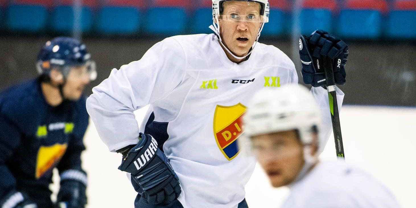 Andreas Engqvist under en träning på Hovet i Stockholm.