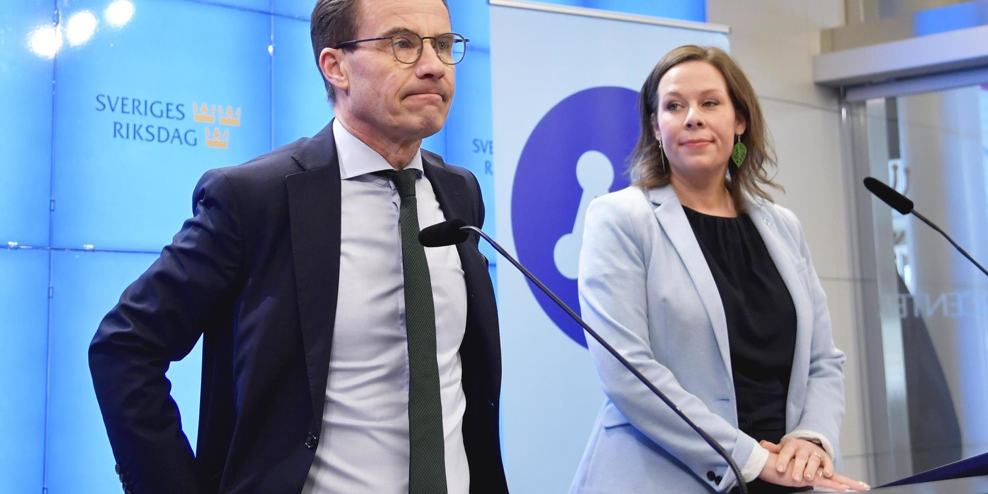 Förhandlingar som brakat samman. Ulf Kristersson och Moderaternas migrationspolitiske talesperson Maria Malmer Stenergard har en tuff tid framför sig.