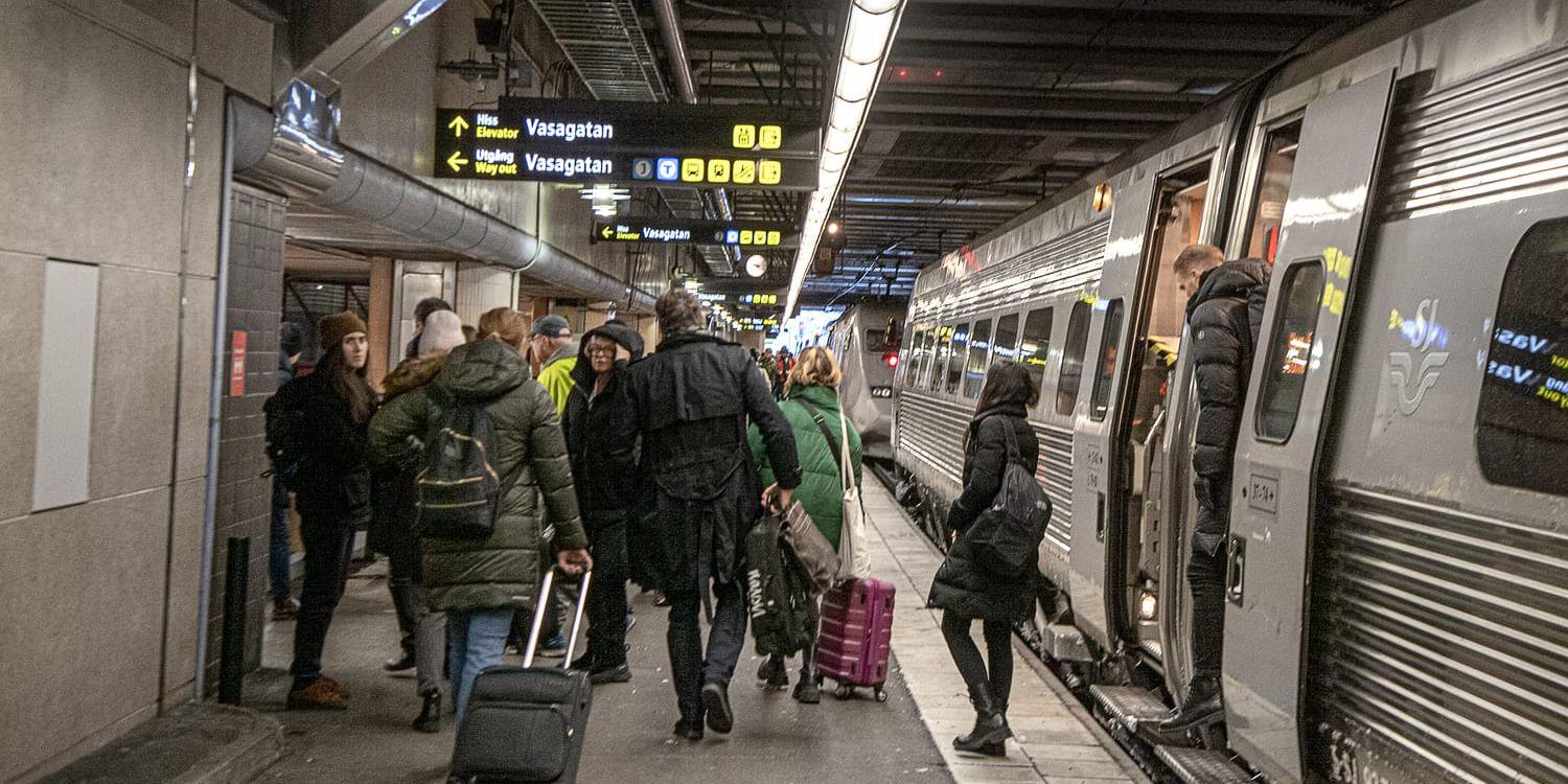 Staffan Setterberg (kd) föreslår ett sträckningsalternativ med direkttåg mellan Varberg och Stockholm.