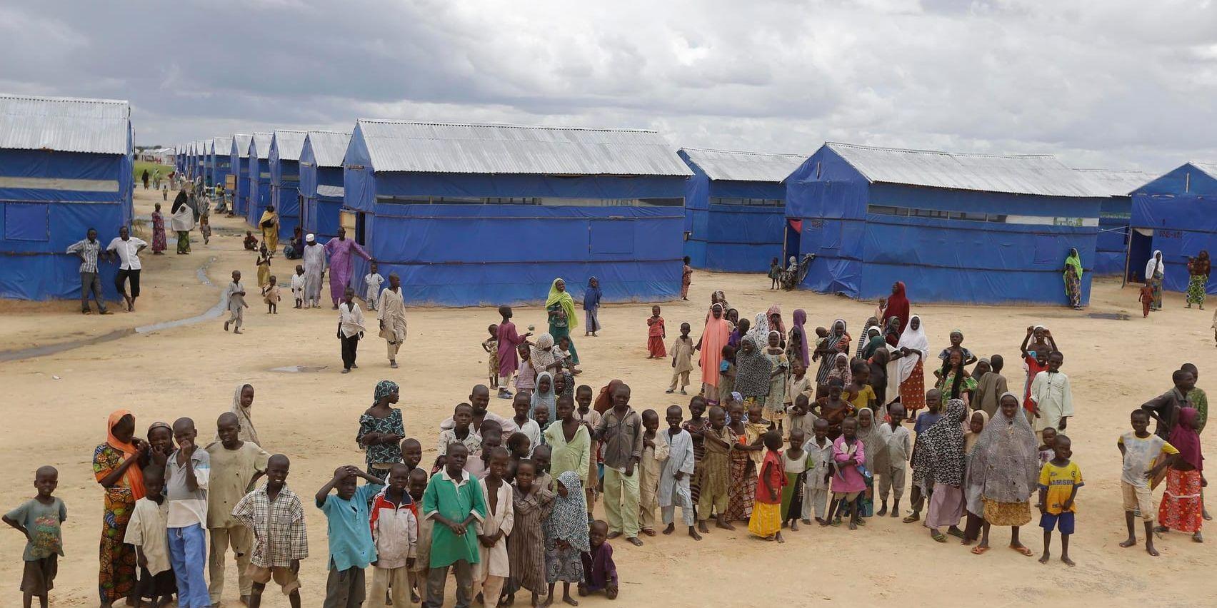 Barn vid flyktinglägret Bakassi i nigerianska Maiduguri. Arkivbild.