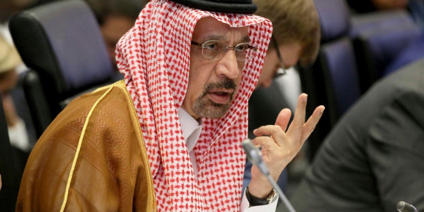 Saudiarabiens energiminister Khalid al-Falih hoppas få till en uppgörelse om produktionsbegränsningar för olja på nästa veckas Opecmöte. Arkivbild.