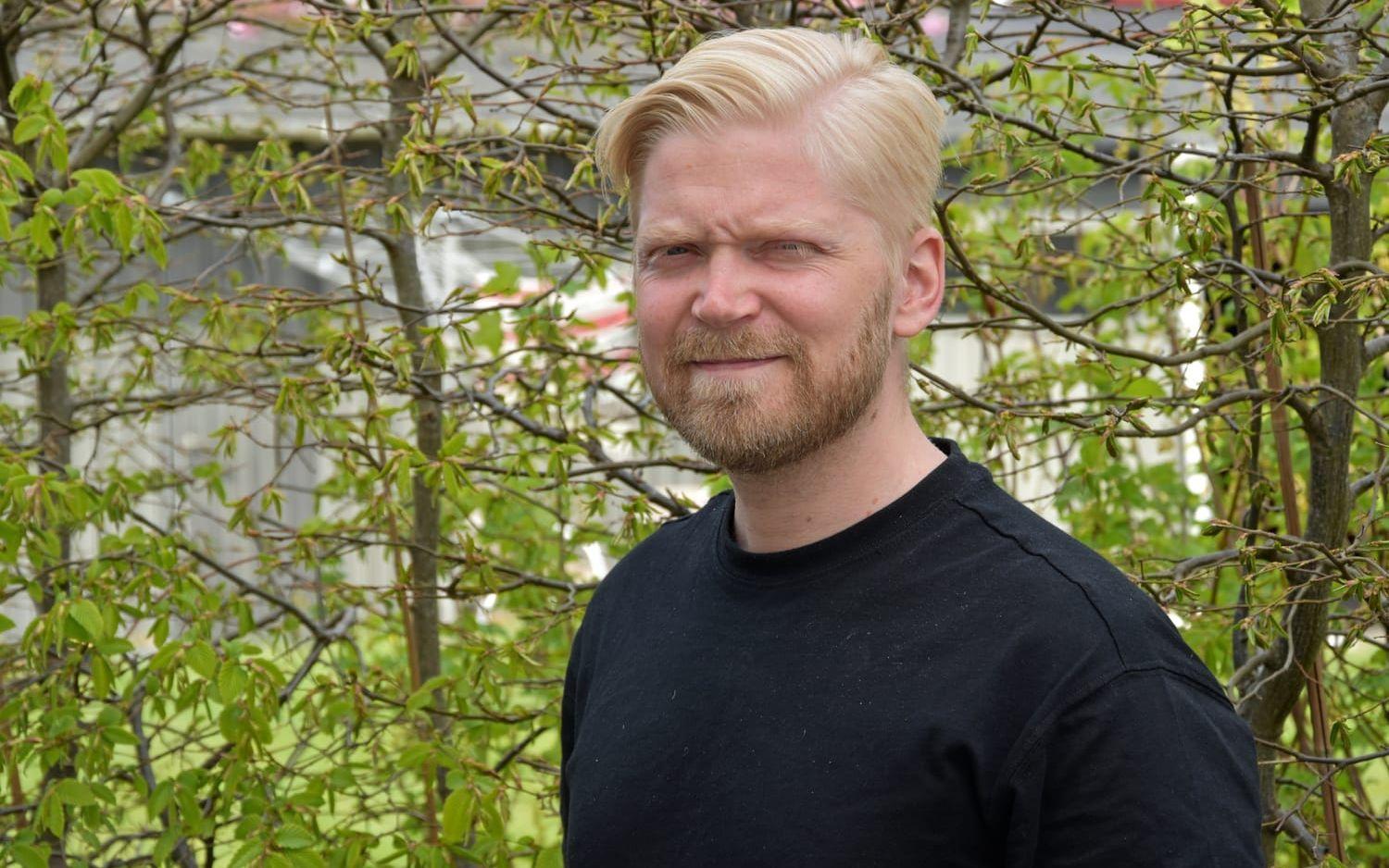 Henrik Willstedt är 35 år. Han är en av skaparna till den populära appen Quizkampen. Förra året startade han restaurangen Autobento i Varberg. Men sålde verksamheten efter en kort tid. 