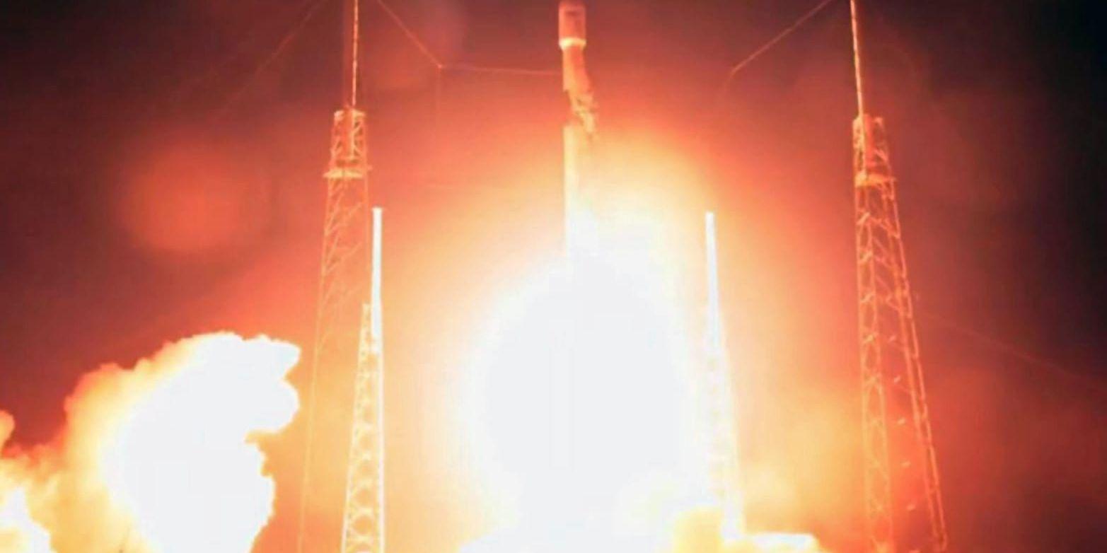 Space X-raketen Falcon 9 skjuts upp från Cape Canaveral i Florida, med sig ombord finns den israeliske rymdfarkosten Beresheet.