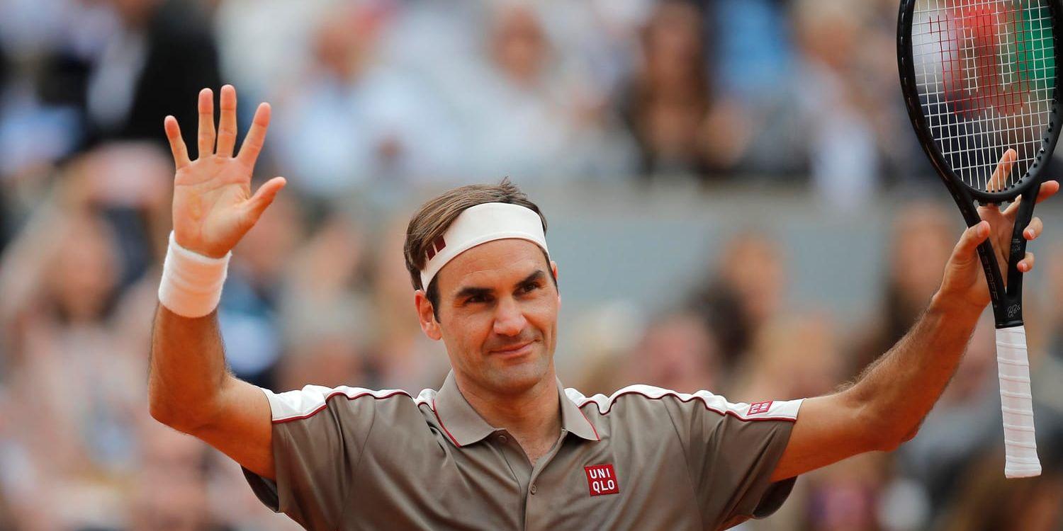 Roger Federer efter segern i öppningsmatchen mot Lorenzo Sonego.
