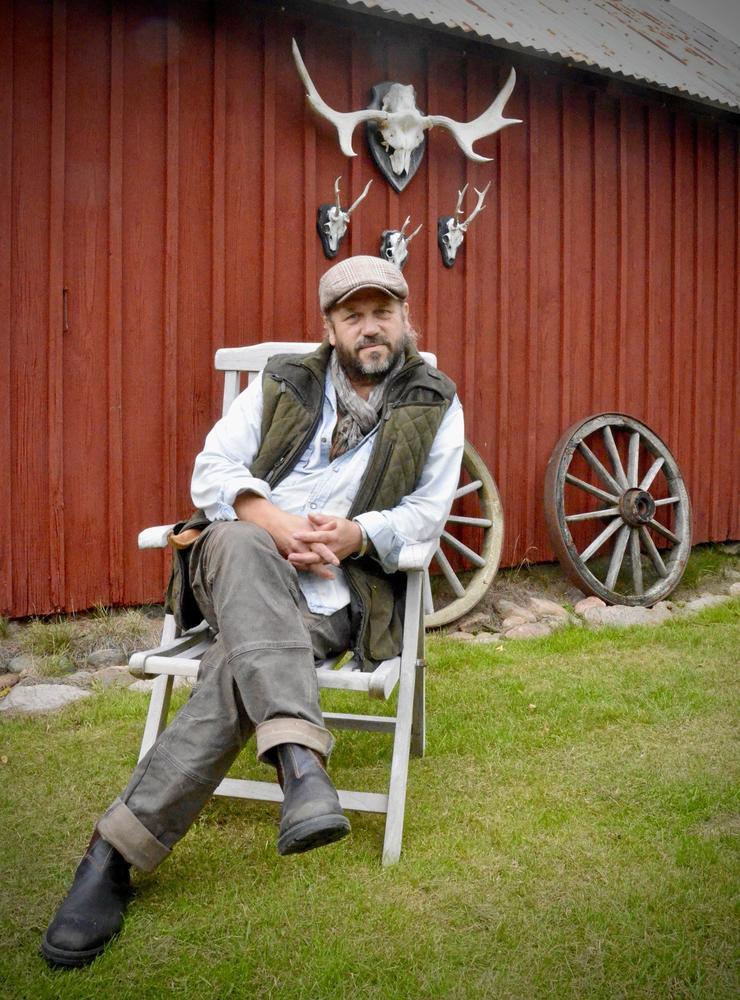 Magnus Stolpe i Limabacka tillkallades våren 2019 för att hantera vildsvinen på Onsalahalvön.