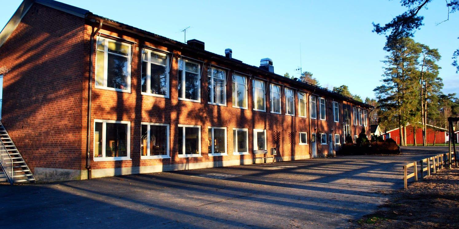 Ingen förändring. Den lokala skolstyrelsen i Sibbarp vädjade till politikerna att sexan skulle komma tillbaka till Sibbarps skola. Men svaret blir nej.