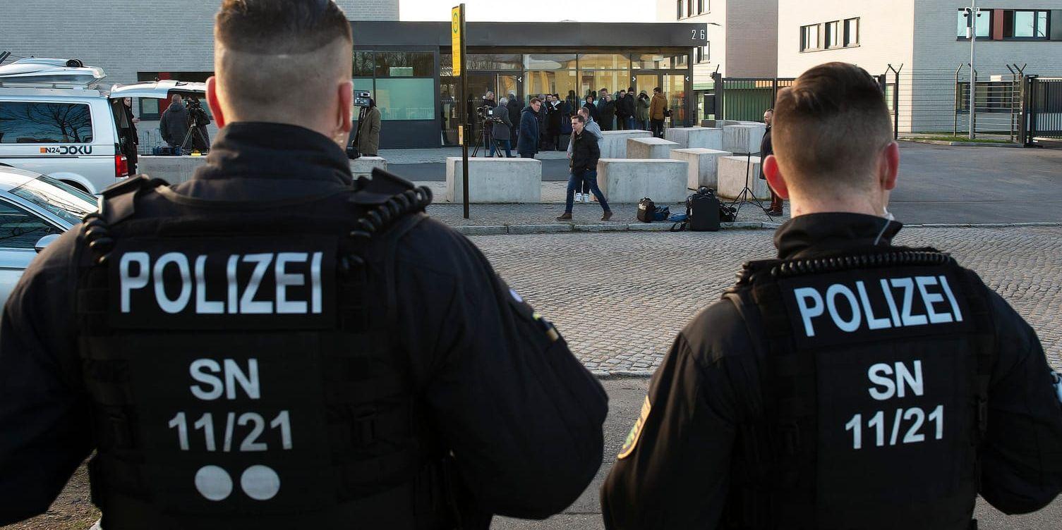 Tysk polis utreder bombhot som framförts mot stadshus i flera städer. Arkivbild.