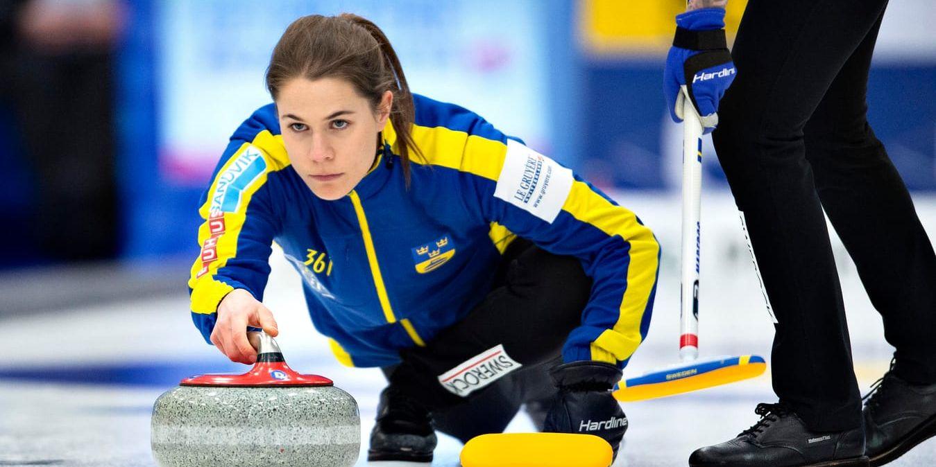 Anna Hasselborg har lett sitt curlinglag till ännu ett slutspel i en stor turnering. Arkivbild.