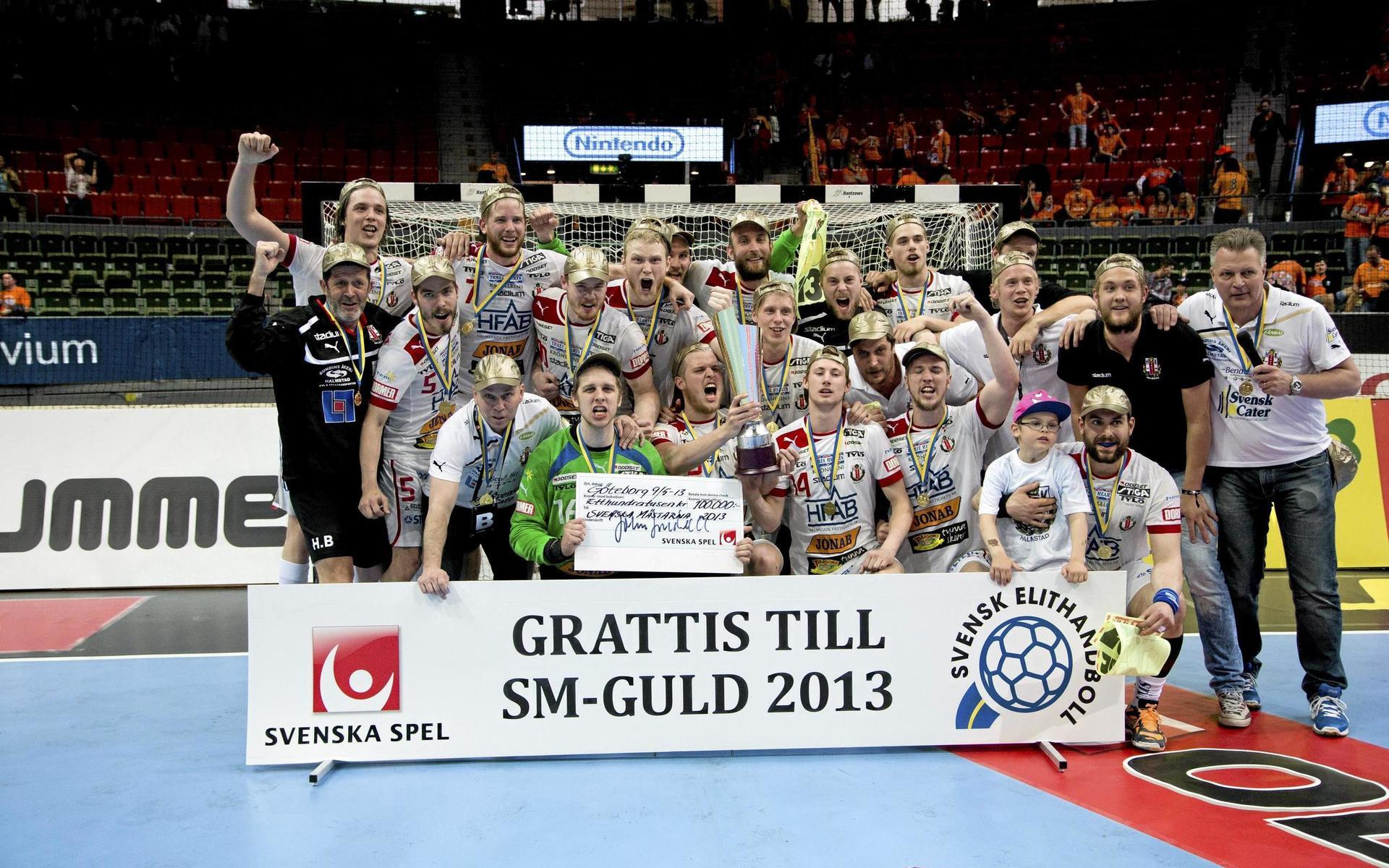 De många åren i Drott kröntes med ett SM-guld 2013 i Lindgrens sista match i vit dress.