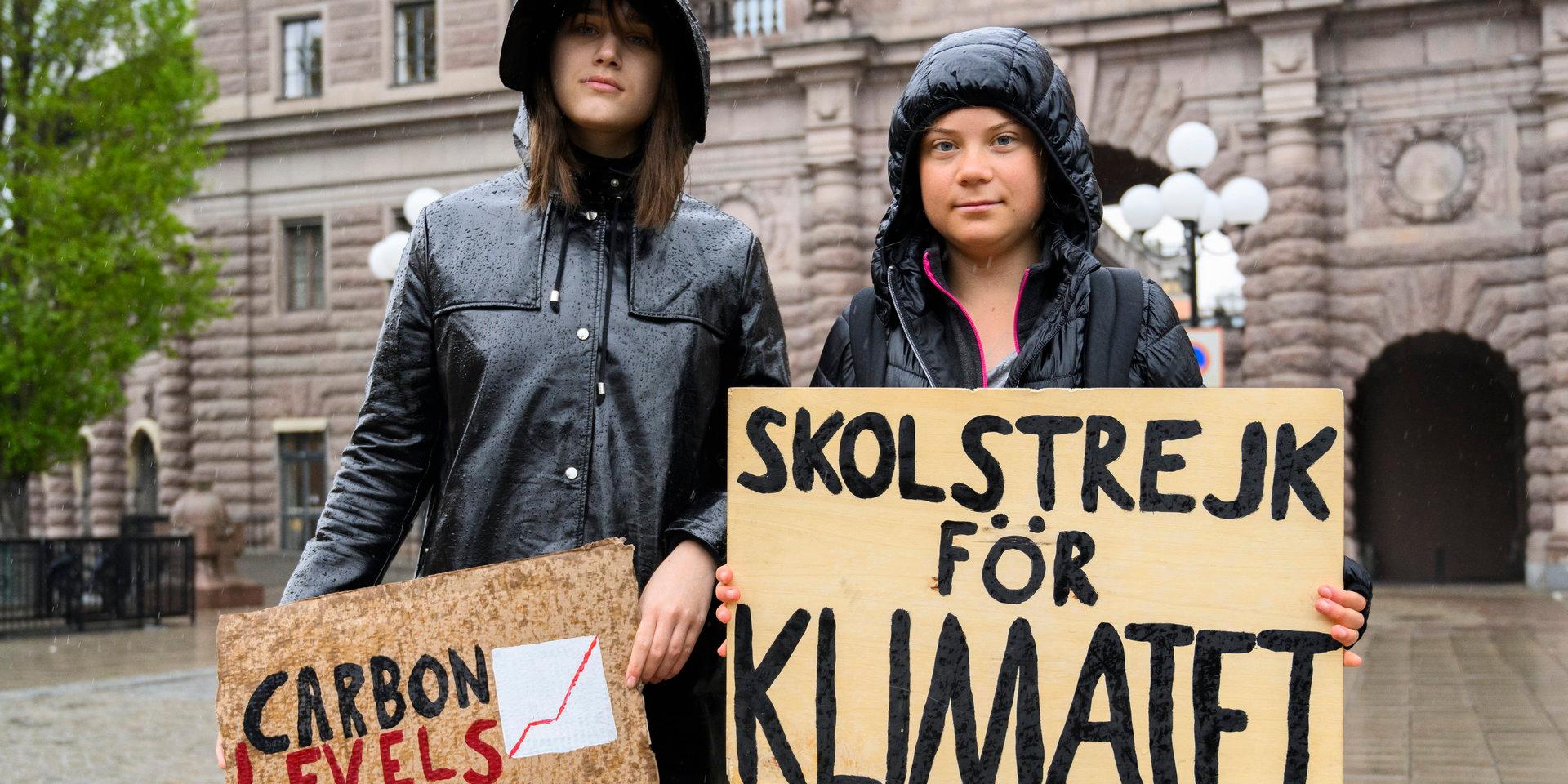 Isabelle Axelsson och Greta Thunberg från Fridays for future har inte mycket hopp inför miljökonferensen Stockholm+50 som hålls i Stockholm den 2–3 juni.