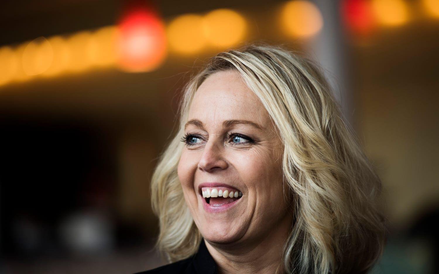 Komikern och skådespelerskan Annika Andersson, från Falkenberg, har tre söner och en dotter.