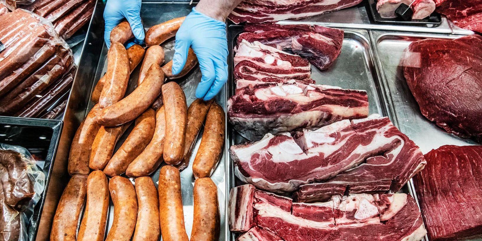EAT-Lancet-kommissionen rekommenderar ett dagligt intag av rött kött om maximalt 28 gram per dag – en fjärdedel av svenskarnas nuvarande konsumtion. Arkivbild.