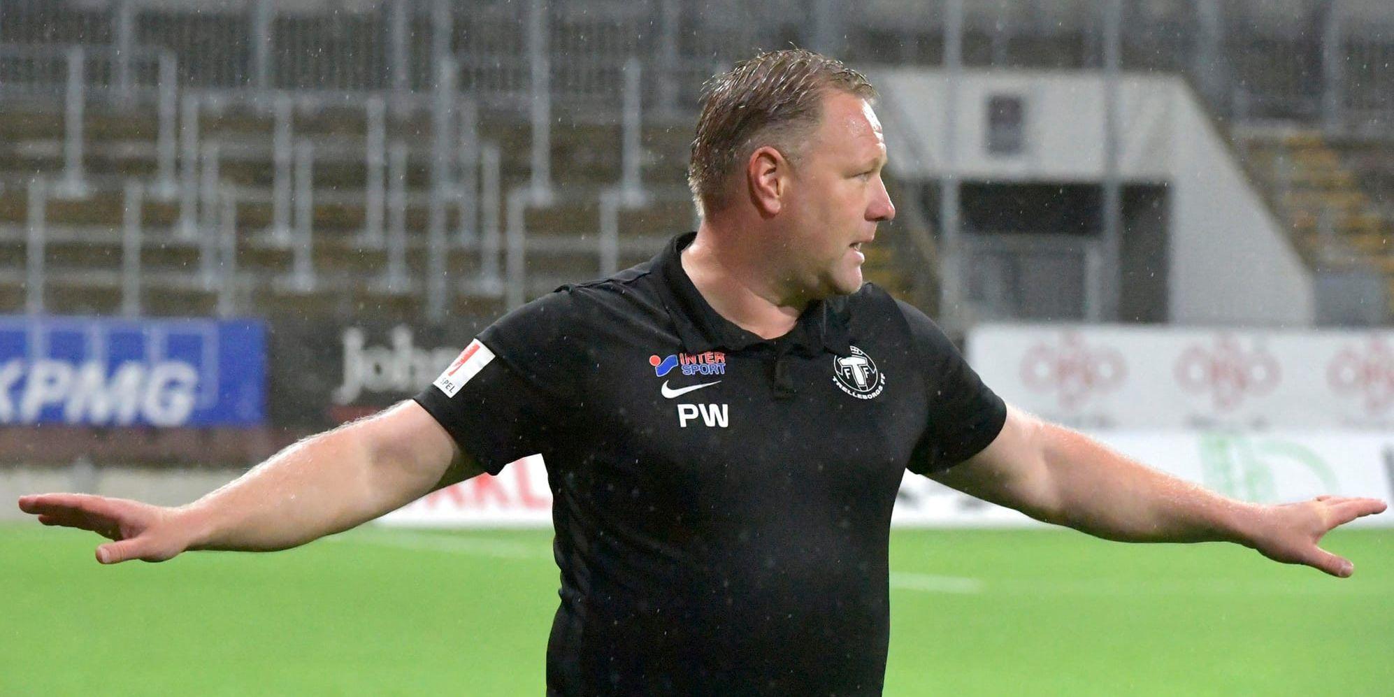 "Med tanke på situationen vi är i så har vi inte råd att kasta in bollen i eget mål", sade tränare Patrick Winqvist efter Trelleborgs 0–4 mot Örebro.