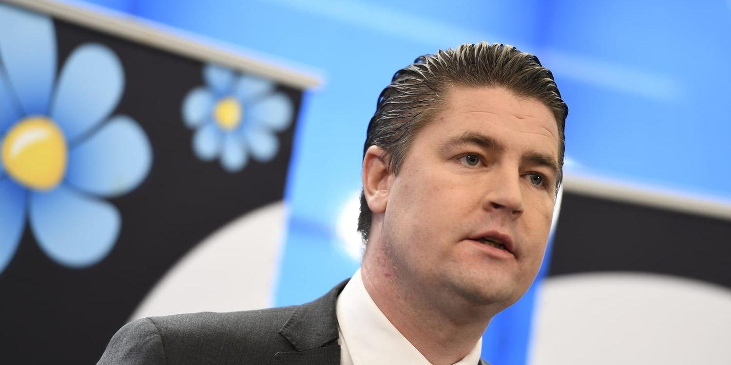 Sverigedemokraternas ekonomisk politiska talesperson Oscar Sjöstedt presenterade partiets budgetmotion vid en presskonferens.