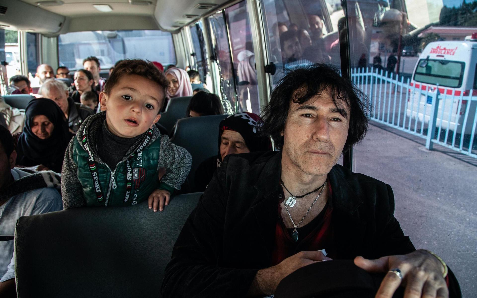 Patricio Galvez tog sig in i norra Syrien via buss från Irak den 4 april 2019. Bild: Rena Effendi