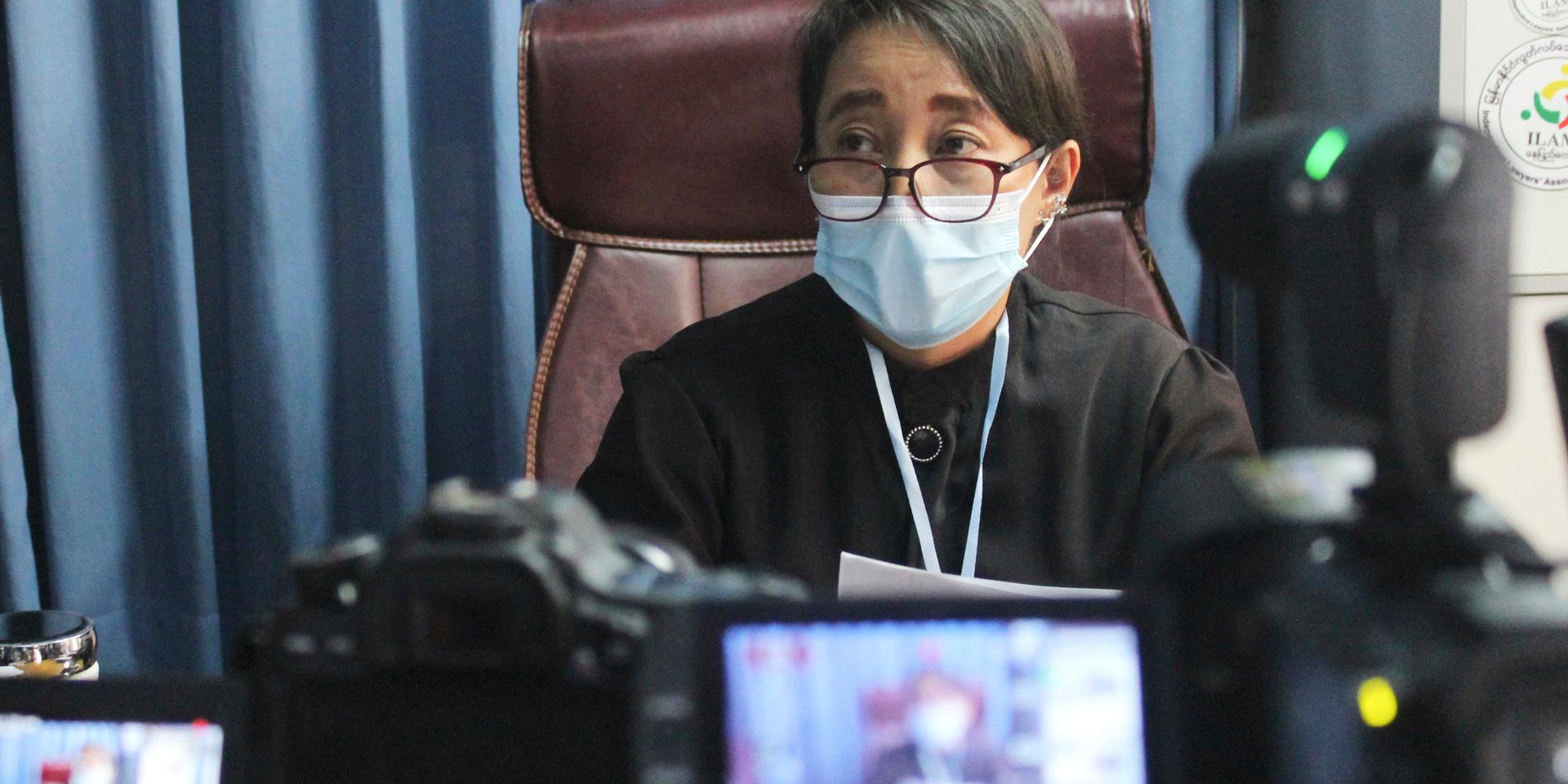Min Min Soe, en av den avsatta och fängslade Aung San Suu Kyis advokater. Arkivbild.