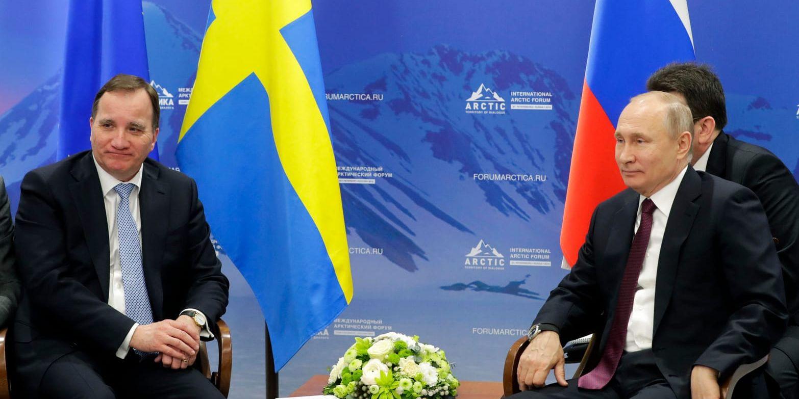 Statsminister Stefan Löfven och Rysslands president Vladimir Putin möts för första gången på tu man hand.