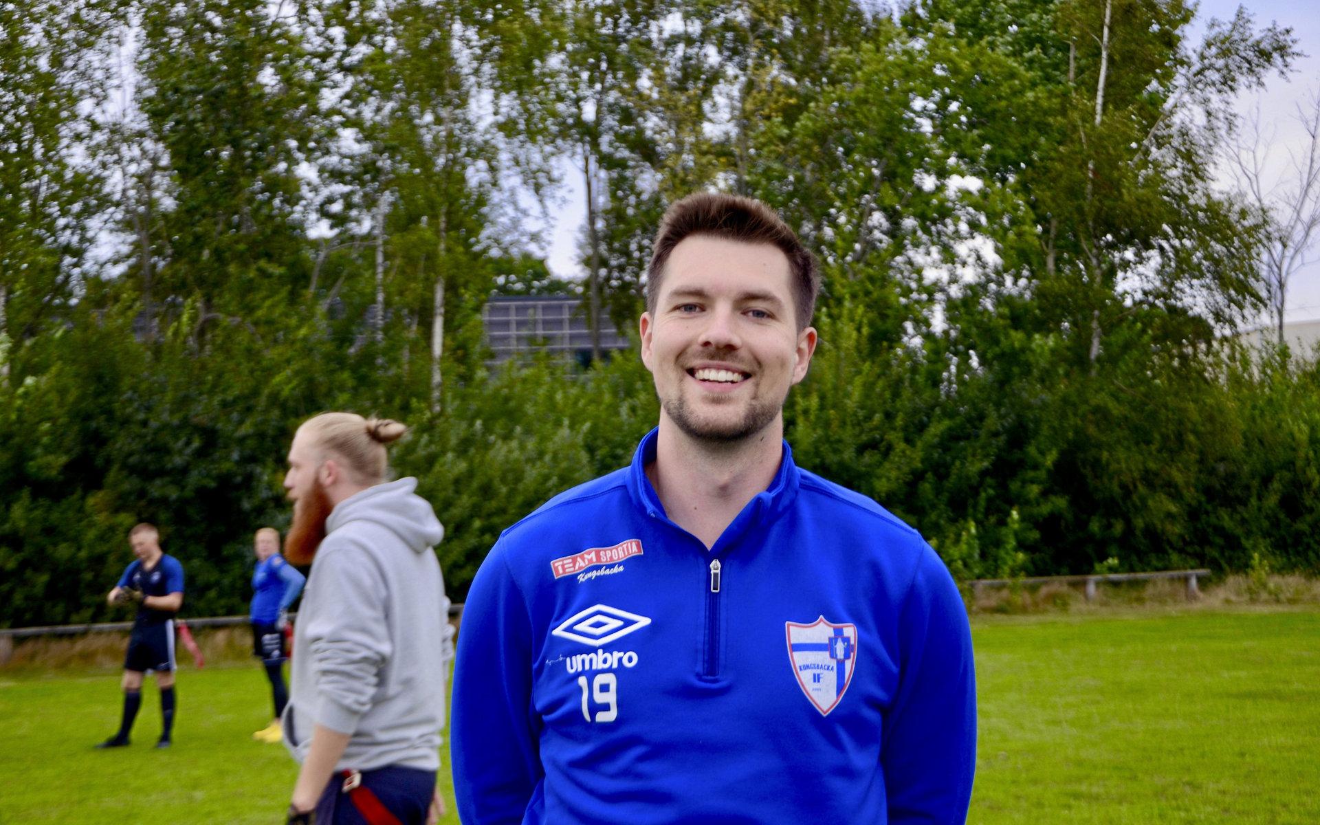 Christoffer Lindström startade Falkenberg Phoenix, Falkenbergs första flaggfotbollsförening. 
