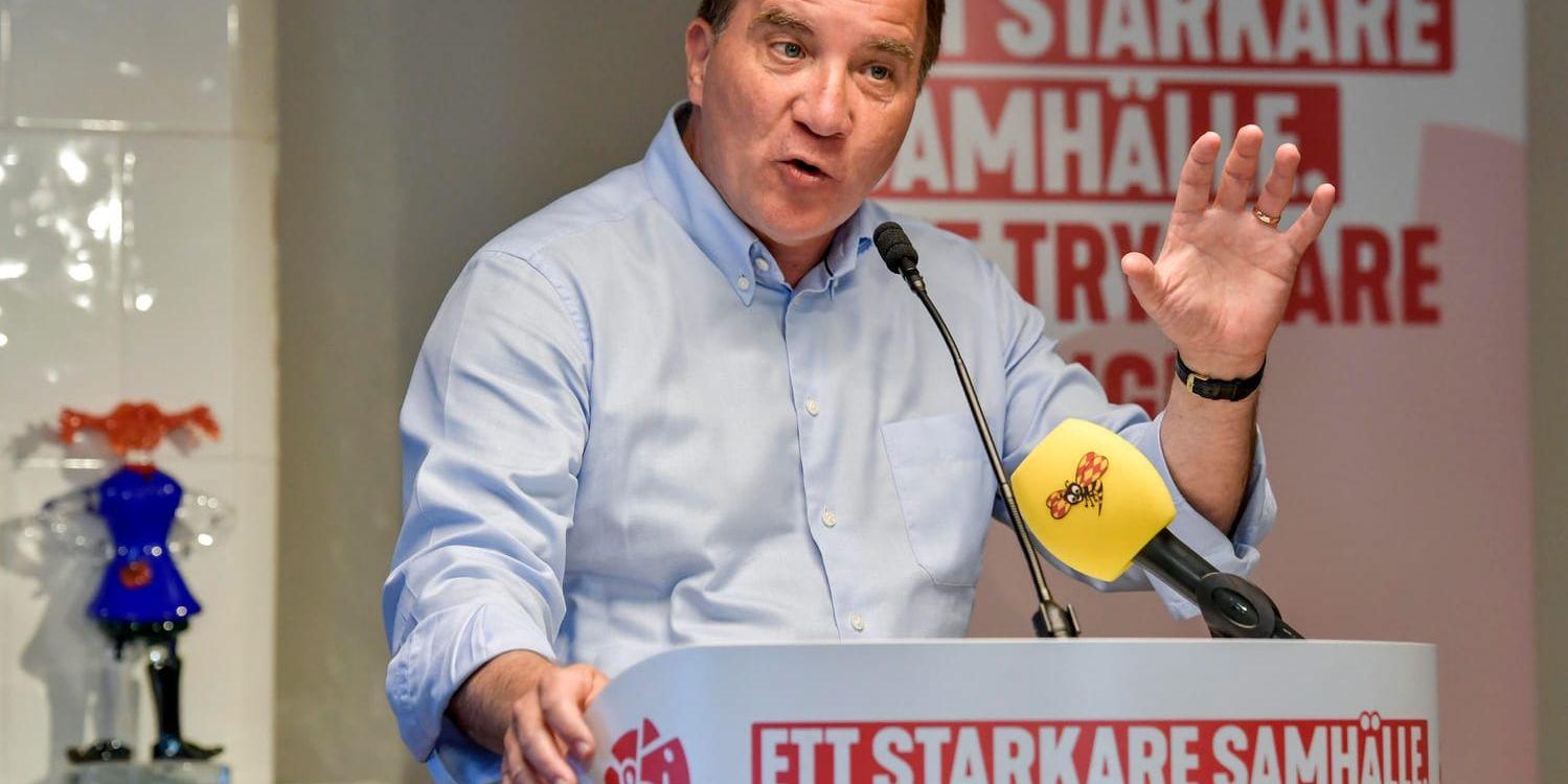 Statsminister Stefan Löfven (S) under en pressträff på Astrid Lindgrens värld i Vimmerby.