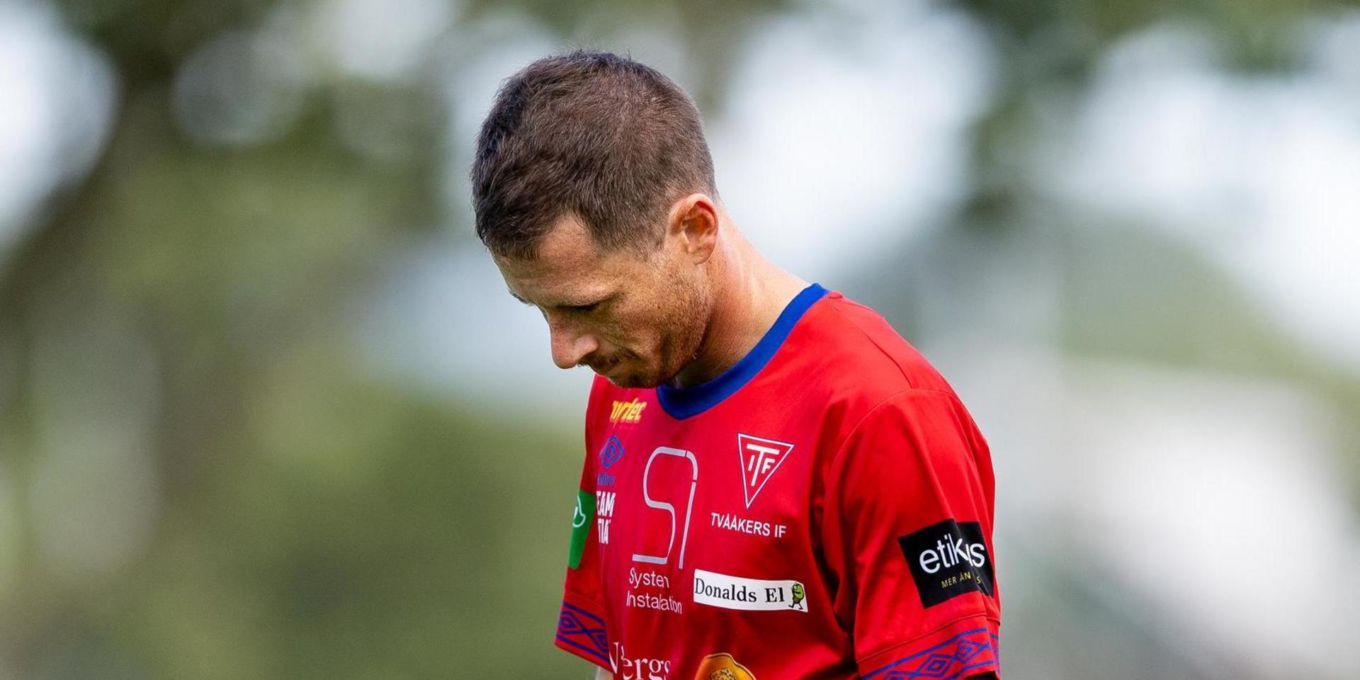 Rasmus Andersson och hans Tvååker har kanske en måstematch till helgen, men de vet inte förrän efter den har spelats. 