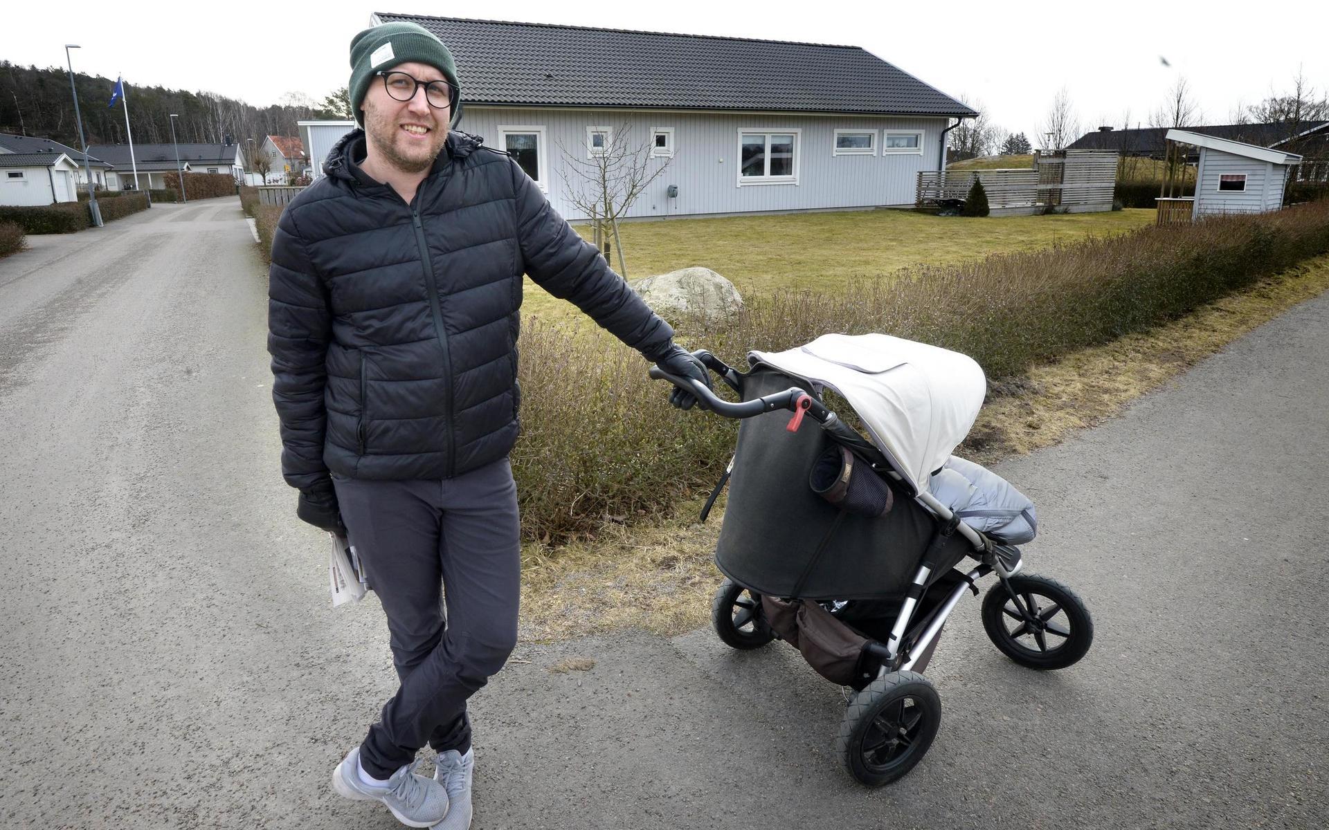 Området norr om Pilgatan i Trönninge har byggts sedan 2013. I dag finns här över hundra bostäder – och fler ska det bli. Olof Sjögren och hans familj bor i en av villorna på Statarevägen.