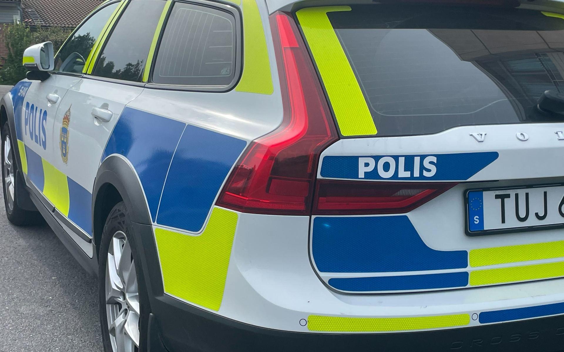 Polisen var på plats i Hammerö under onsdagen.